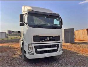 2014 VOLVO FH440 