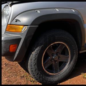 2.8 Jeep Cherokee Renegade (2006) Second Hand Tyres and Rims