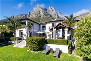 House For Sale in Camps Bay