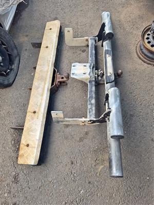 Mahindra Scorpio Mhawk Towbar Available Call or WhatsApp