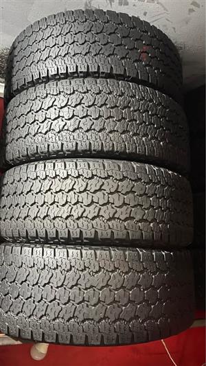 265/60/18 Goodyear wrangler