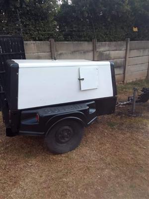 190 CFM Air compressor