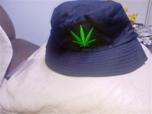 Bucket hat black