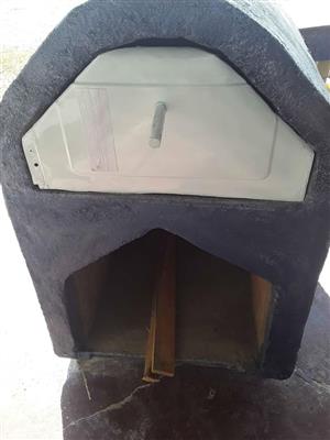 MULTI FUNCTIONAL FIREWOOD PIZZA OVEN ON WHEELS WITH FIREWOOD PLACE 