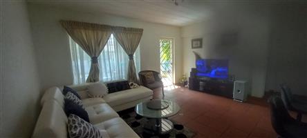 Apartment Rental Monthly in Glen Marais