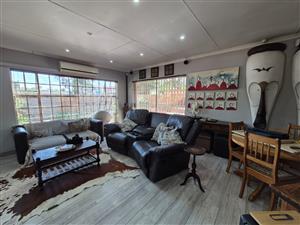 !Best You Can Buy!  !An Eminent Home for Professionals!