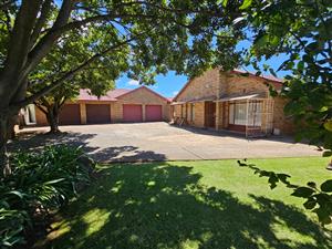 Property with Two Homes, Solar System & Endless Possibilities