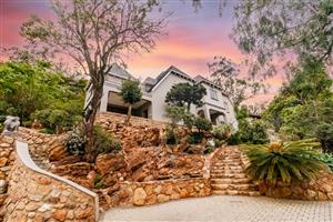 Starting to bid from R4 000 000!!! Live Online Auction! Non-Distressed Auction