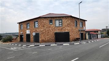House For Sale in Riverside View Ext 35