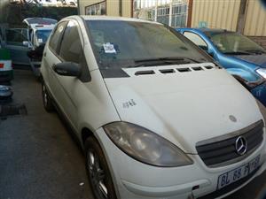 We are stripping/ Mercedes A180 CDI  W169 (5)