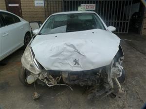 Peugeot 208 1.1 VTi Manual 10B - 2015 SPARESBOYZ STRIPPING FOR SPARES