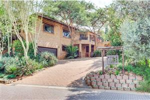 House For Sale in Featherbrooke Estate