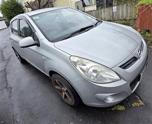 2012 hyundai i20