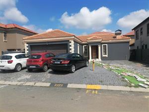 Apartment Rental Monthly in Brakpan North