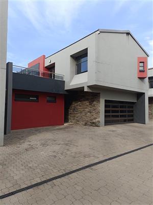 House Rental Monthly in Waterkloof