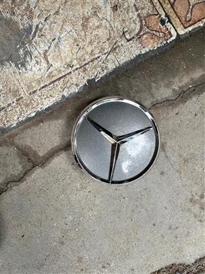 Mercedes Benz centre wheel cap