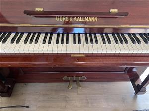 Gors and Kallmann piano 