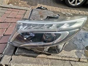 Mercedes Benz Vito W447 headlights