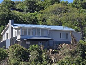 Cosy unfurnished garden cottage on Port Alfred's west bank.