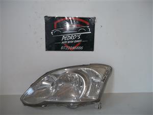 Toyota Run X '02-'07 left headlight