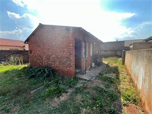 House For Sale in Vosloorus Ext 7