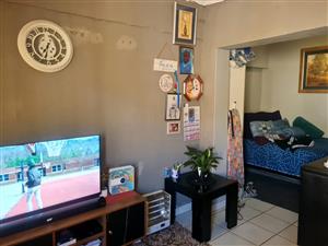 Income-Generating Investment Property for Sale!