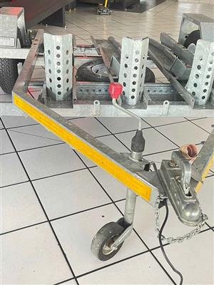 The Feature-Heavy: Heavy Duty 3-Bike Trailer with Integrated Loading Ramps