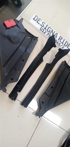 BMW F80 M3 ENGINE BAY COVER / PANEL / TRIMS 