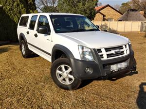 Isuzu KB250 LE D-TEQ 4X4 Double Cab 