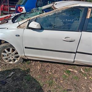 2006 FORD FOCUS COMFORT 1.6. STRIPPING FOR SPARES