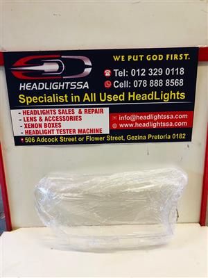 Ford Everest right side headlight lens (2016)