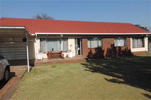 House For Sale in Brackendowns