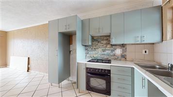 Modern 2nd-Floor Apartment in Prime Estate