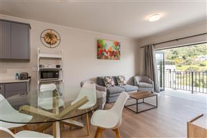 Apartment Rental Monthly in Simons Town Central