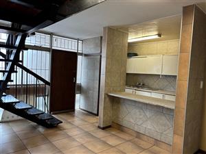 Apartment For Sale in Sunnyside