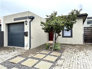 NEAT 2 BEDOOM SINGLE LEVEL HOME WITH GARAGE