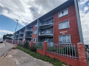 PERFECT LOCATION!!! SPACIOUS APARTMENT. PERFECT LOCK UP AND GO!!