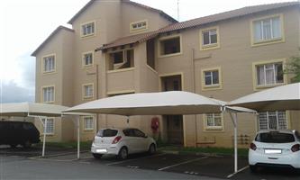 Beautiful 2 bedroom townhouse to rent in Gold Reef Sands