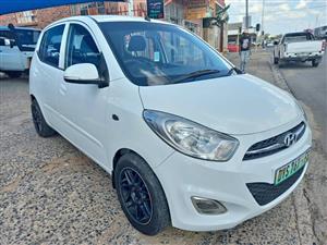 2011 Hyundai 1.1 GLS Manual