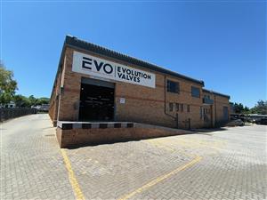 870m² Warehouse with Office Space To Let in Route 21 Corporate Park, Irene, Centurion