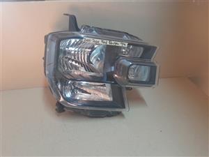 2022-2024 FORD RANGER T9 RIGHT SIDE HEADLIGHT FOR SALE