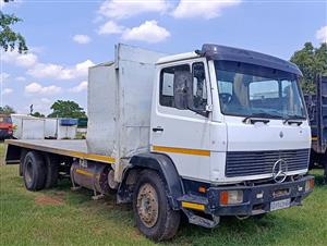 Mercedes Benz 1214 Econoliner