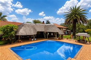 House For Sale in Ruimsig AH