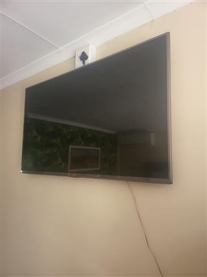 50LB652T LG 50'' CINEMA 3D Smart TV with webOS for sale including x5 3D glasses