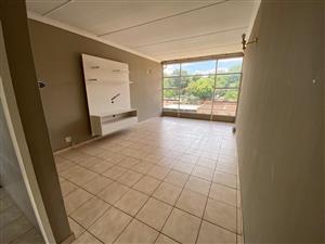 Apartment For Sale in Florida Lake