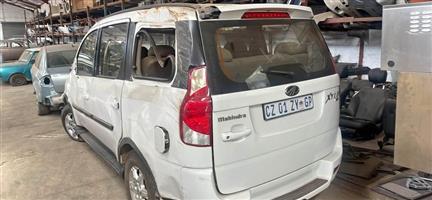 Mahindra xylo stripping