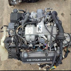 Lexus 1UZ V8 & Gearbox  Including Computer box 6 Speed Gearbox Low mileage