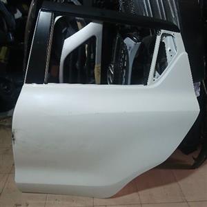 Suzuki swift door