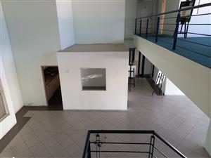 PRIME OFFICE SPACE TO LET NEXT TO KYALAMI RACE TRACK!