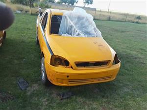 Opel corsa gamma bakkie stripping
